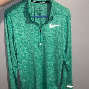 nike pullover